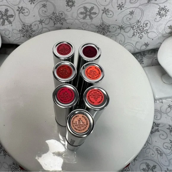 MAC Cosmetics Lock Kiss 24 Hour Lipstick x7 -Gutsy-Renegade-Teaser-Ruby True-Coy - Picture 11 of 12